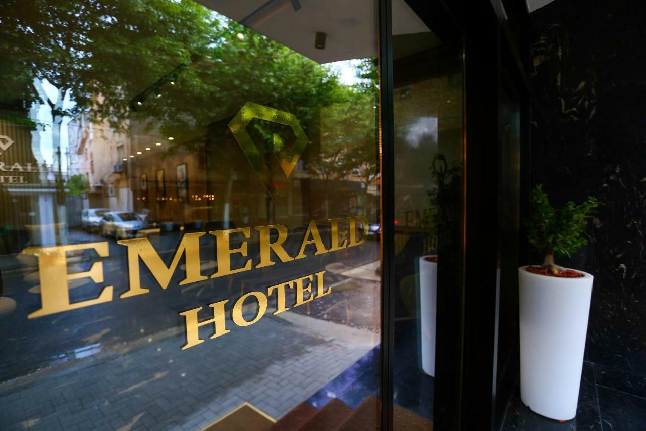 Emerald Boutique Hotel Tirana Exterior foto